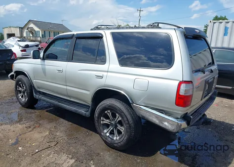 2000 Toyota 4Runner Sr5 V6 from USA, damaged, VIN JT3HN86R1Y0289897